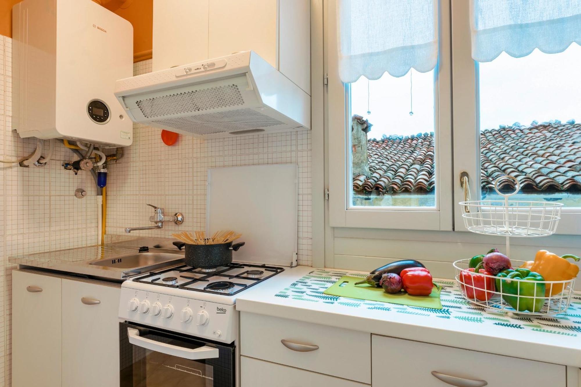 Iseo Portelle Holiday With Private Parking And Bike Storage Exterior photo