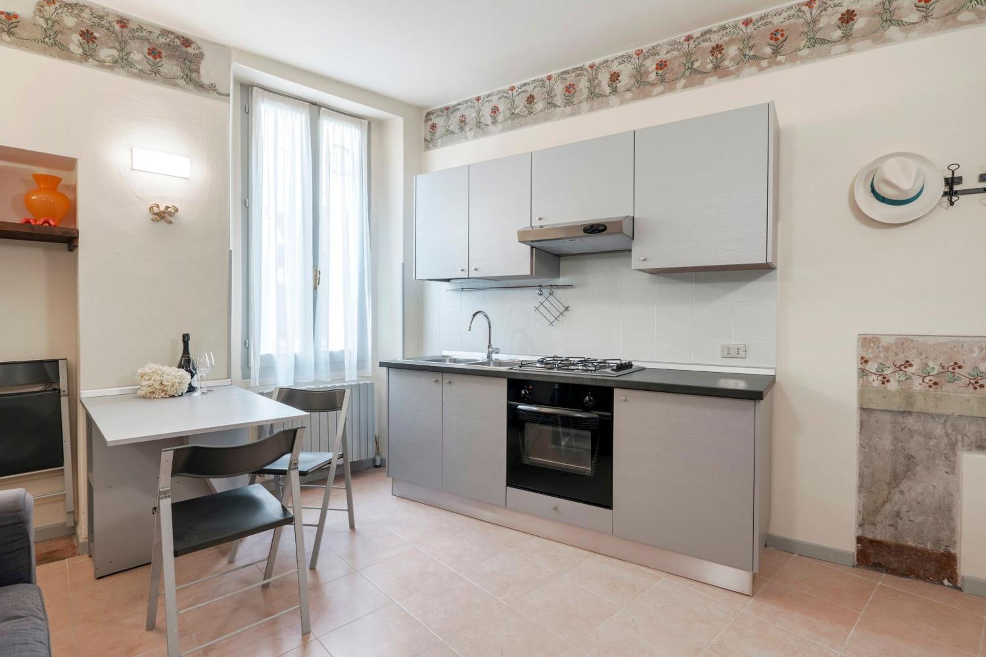 Iseo Portelle Holiday With Private Parking And Bike Storage Exterior photo