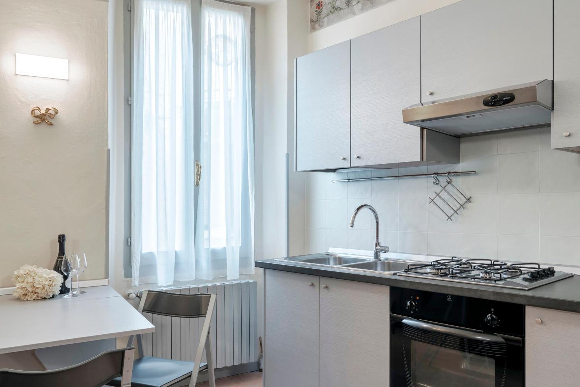 Iseo Portelle Holiday With Private Parking And Bike Storage Exterior photo